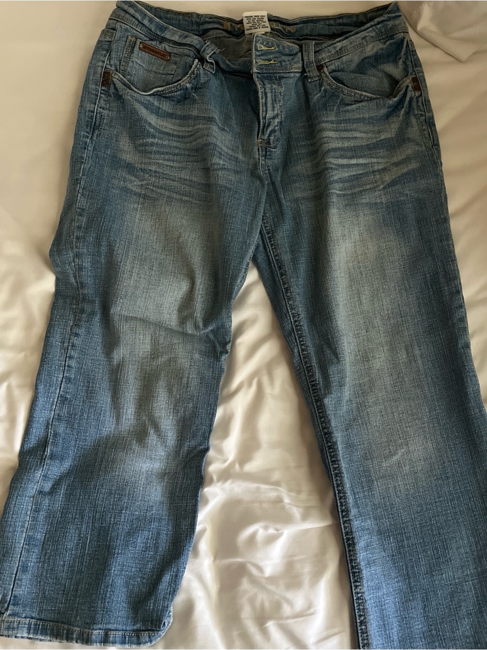 Aeropostale Men’s Light Blue Washed Denim Jeans